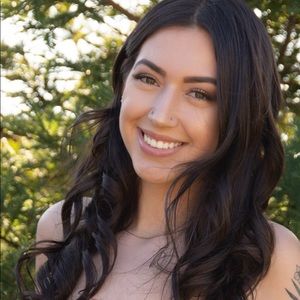 Meet your Posher, Ashlee